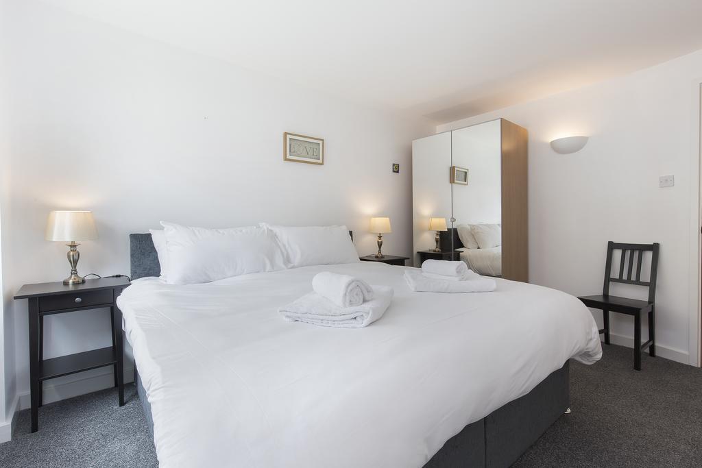 Raleigh Square - 2Br Ground-Floor Apartment In Nottingham Extérieur photo