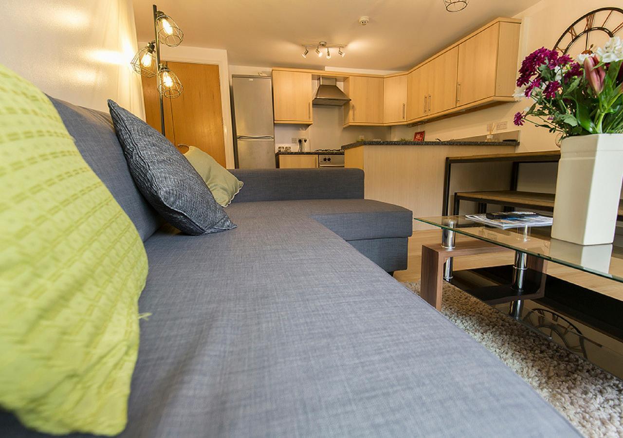 Raleigh Square - 2Br Ground-Floor Apartment In Nottingham Extérieur photo